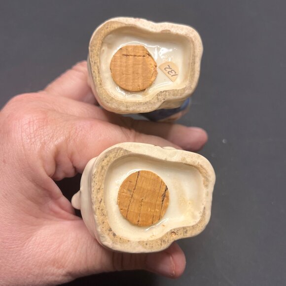 Vintage Ceramic Dog Salt & Pepper Shakers With Blue Bow Design Table Decor Retro - Picture 6 of 15